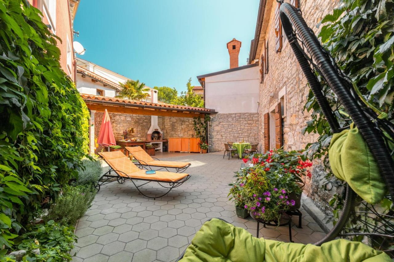 Apartment Malia Kaštelir Dış mekan fotoğraf