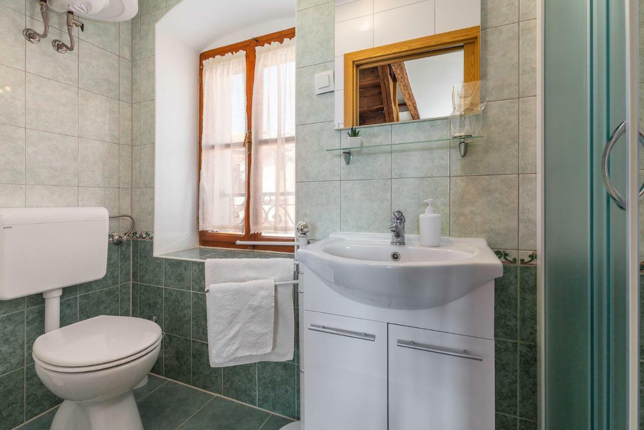Apartment Malia Kaštelir Dış mekan fotoğraf