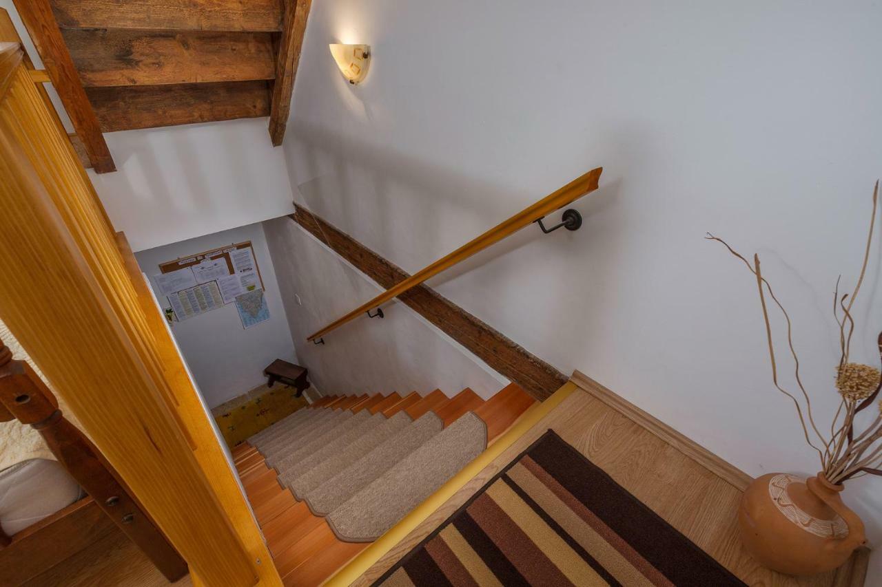 Apartment Malia Kaštelir Dış mekan fotoğraf